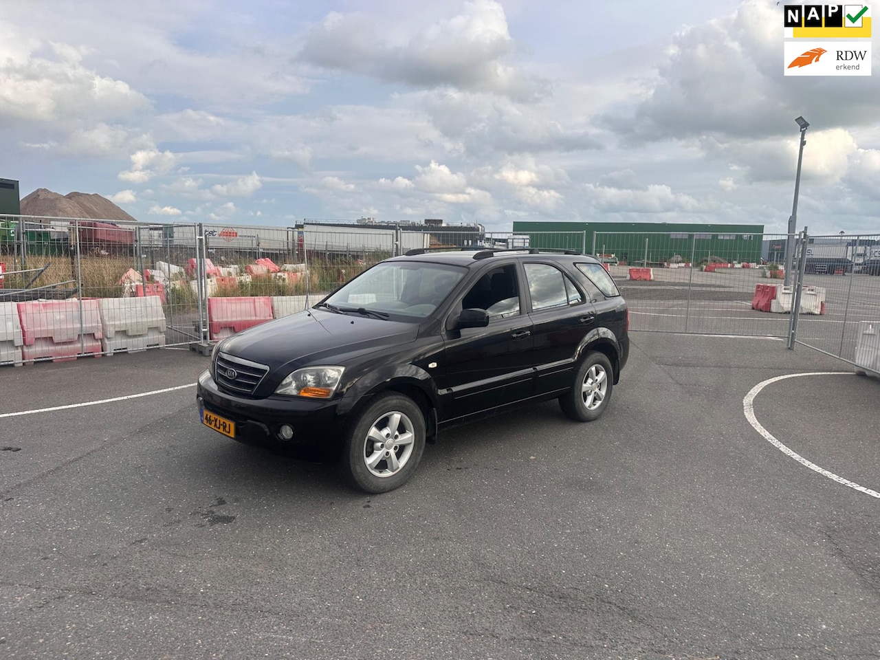 Kia Sorento - 3.3 V6 Adventure Clima.Navi.4X4 - AutoWereld.nl