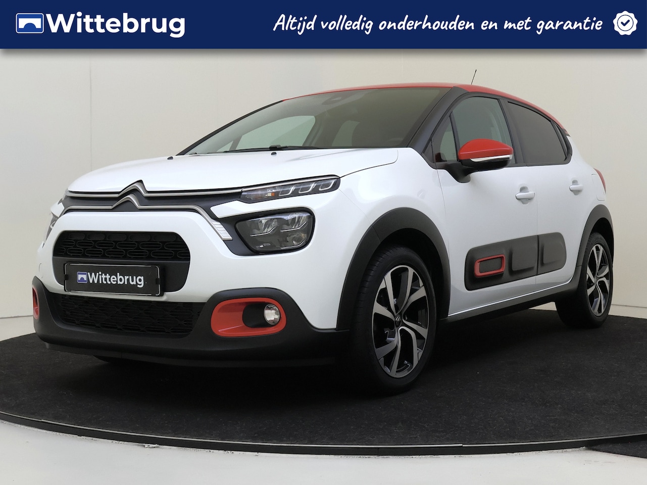 Citroën C3 - 1.2 82PK Shine | 17 INCH | Camera | Climate control | Getinte ruiten | - AutoWereld.nl