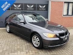 BMW 3-serie - 320i NAVI/DAK/PDC/LEER