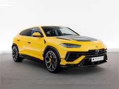 Lamborghini Urus - Performante MY23 | Carbon | Akrapovic