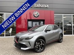 Alfa Romeo Junior - 1.2 Turbo Ibrida Speciale | Stoelverwarming | Massage functie bestuurders stoel | Camera O