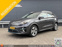 Kia e-Niro - DynamicLine 64 kWh | € 13.400, - NETTO | Leder | Climate | Cruise | Navi | Camera | Stoel/