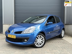 Renault Clio - 1.6-16V Dynamique Luxe