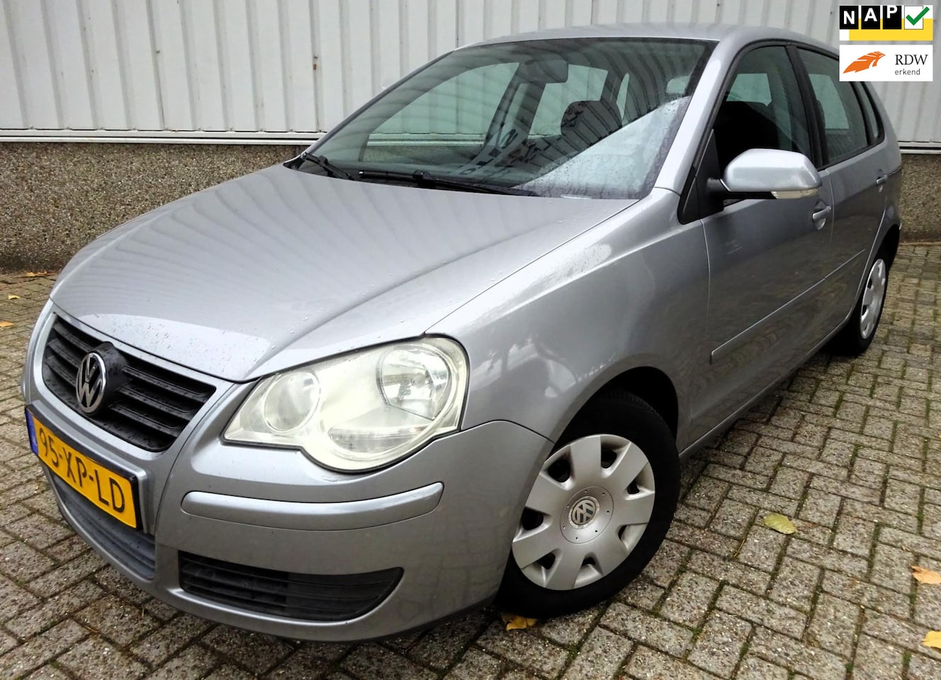 Volkswagen Polo - 1.4-16V Optive 1.4-16V Optive - AutoWereld.nl