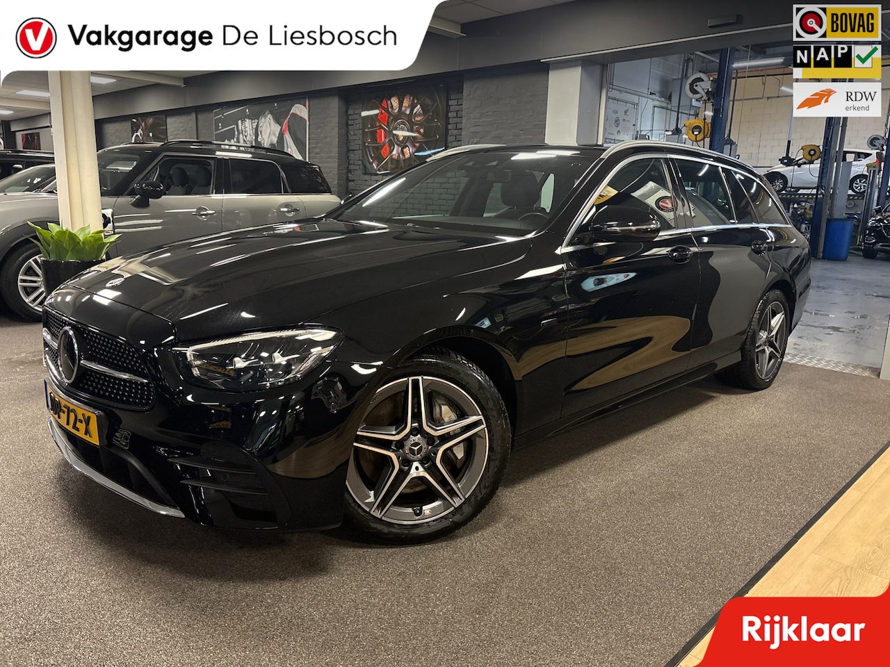 Mercedes-Benz E-klasse Estate - 300 e AMG Line/pano/wide screen/face lift/trekhaak/navi/camera - AutoWereld.nl