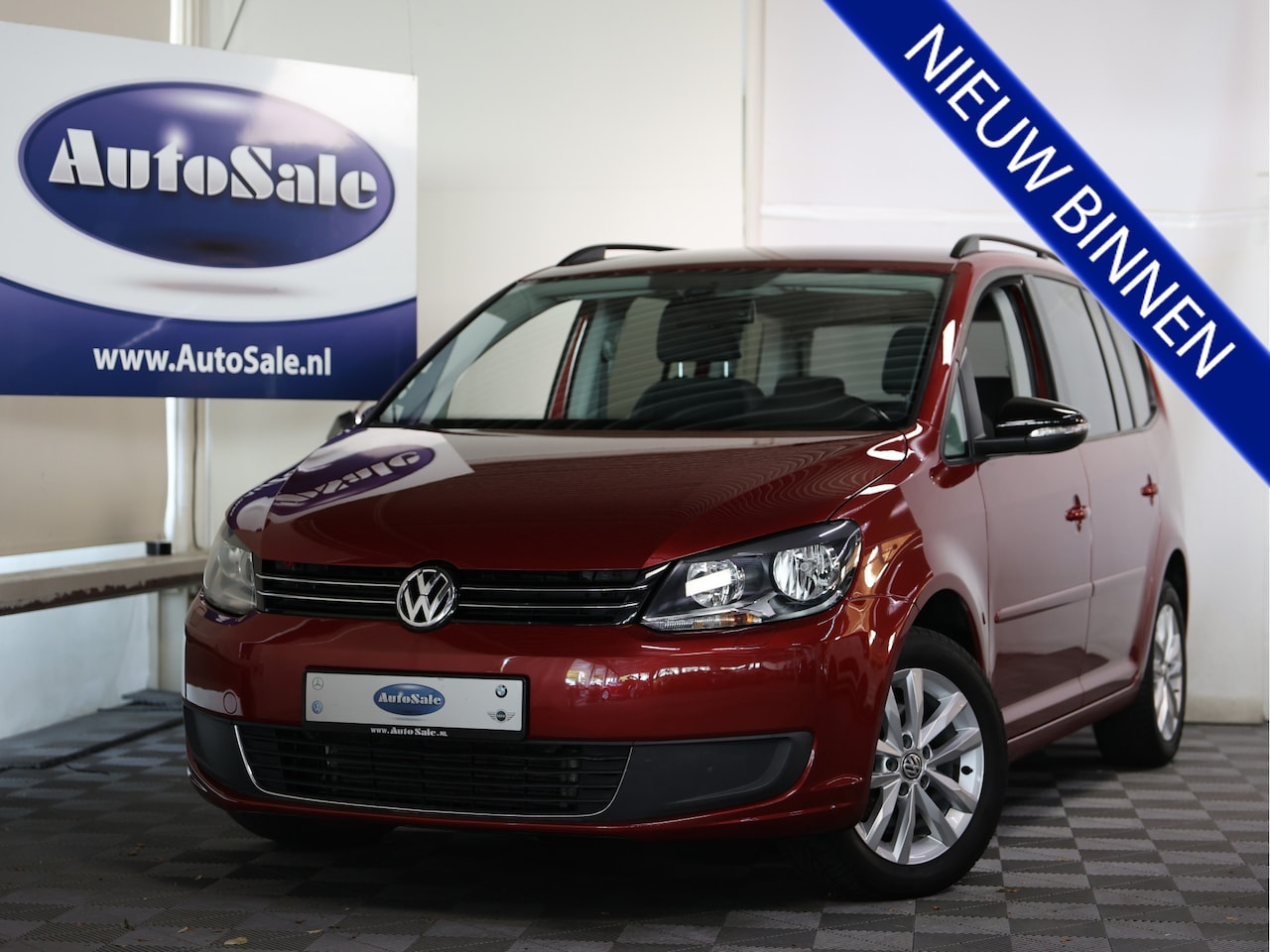 Volkswagen Touran - 1.4 TSI Highline DSG NAVI CLIMA CRUISEC STOELV W '10 - AutoWereld.nl