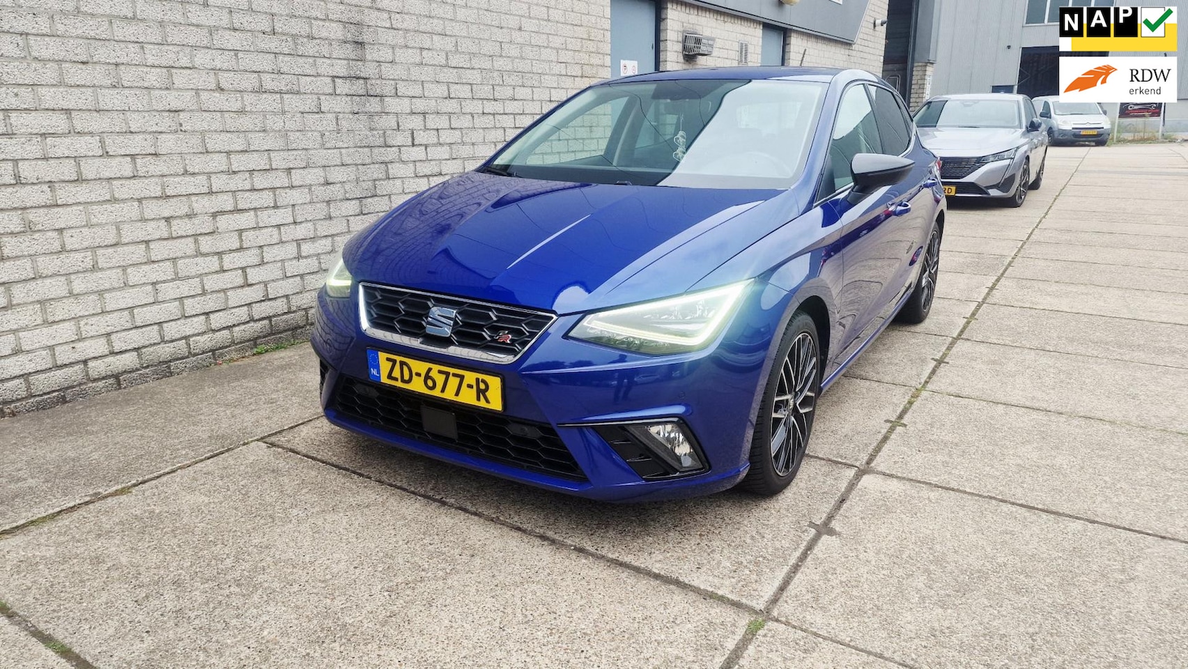 SEAT Ibiza - 1.0 TSI FR Business Intense 1.0 TSI FR Business Intense - AutoWereld.nl