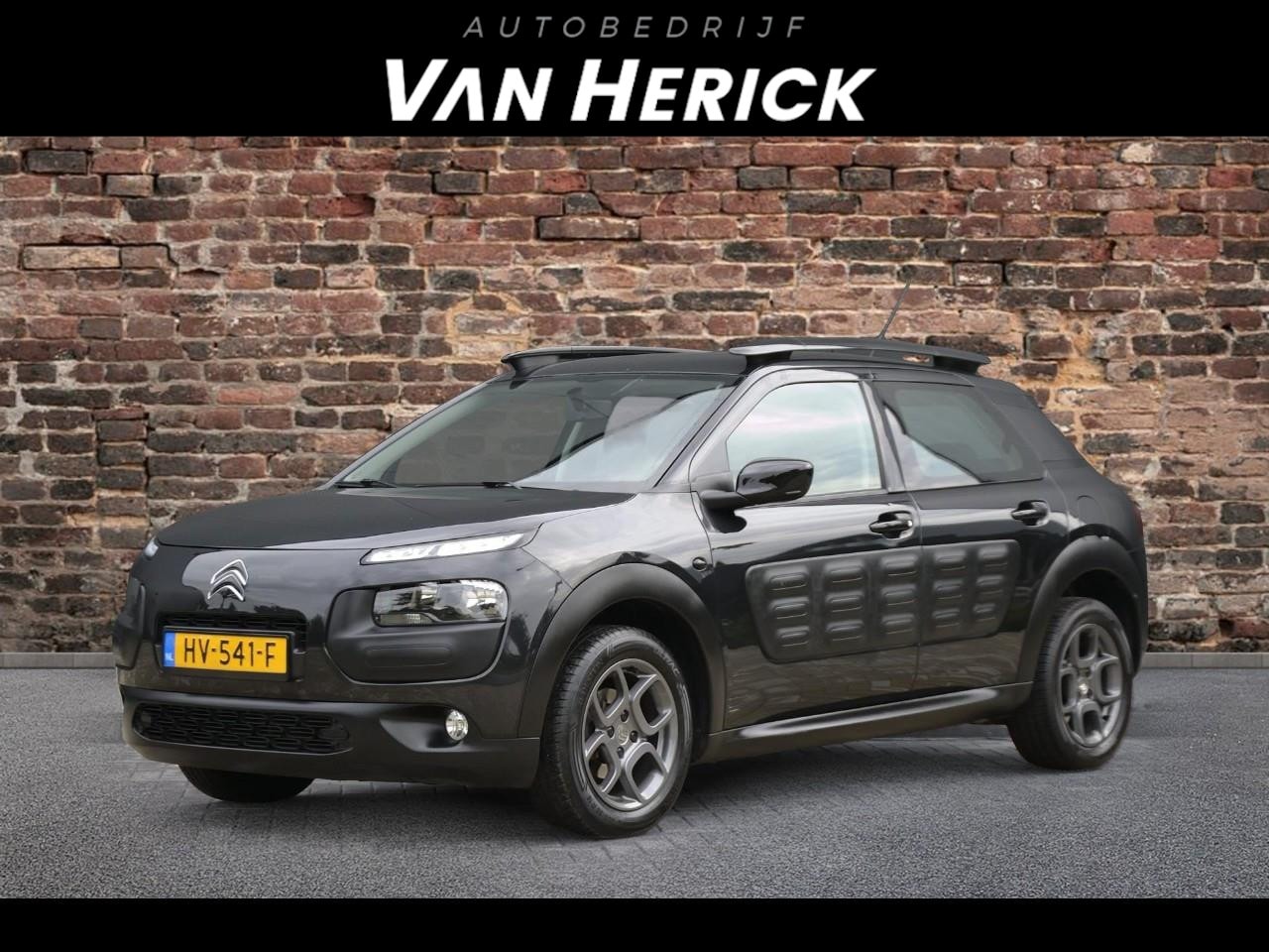 Citroën C4 Cactus - 1.2 PureTech Feel | Navi | Carplay | Digital Cockpit - AutoWereld.nl