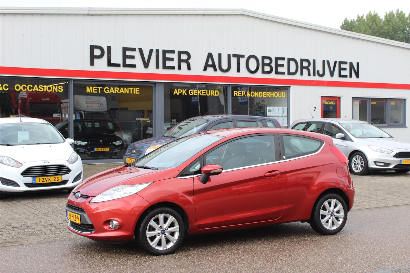 Ford Fiesta - 1.25 60KW 3 DEURS Ghia AIRCO - AutoWereld.nl