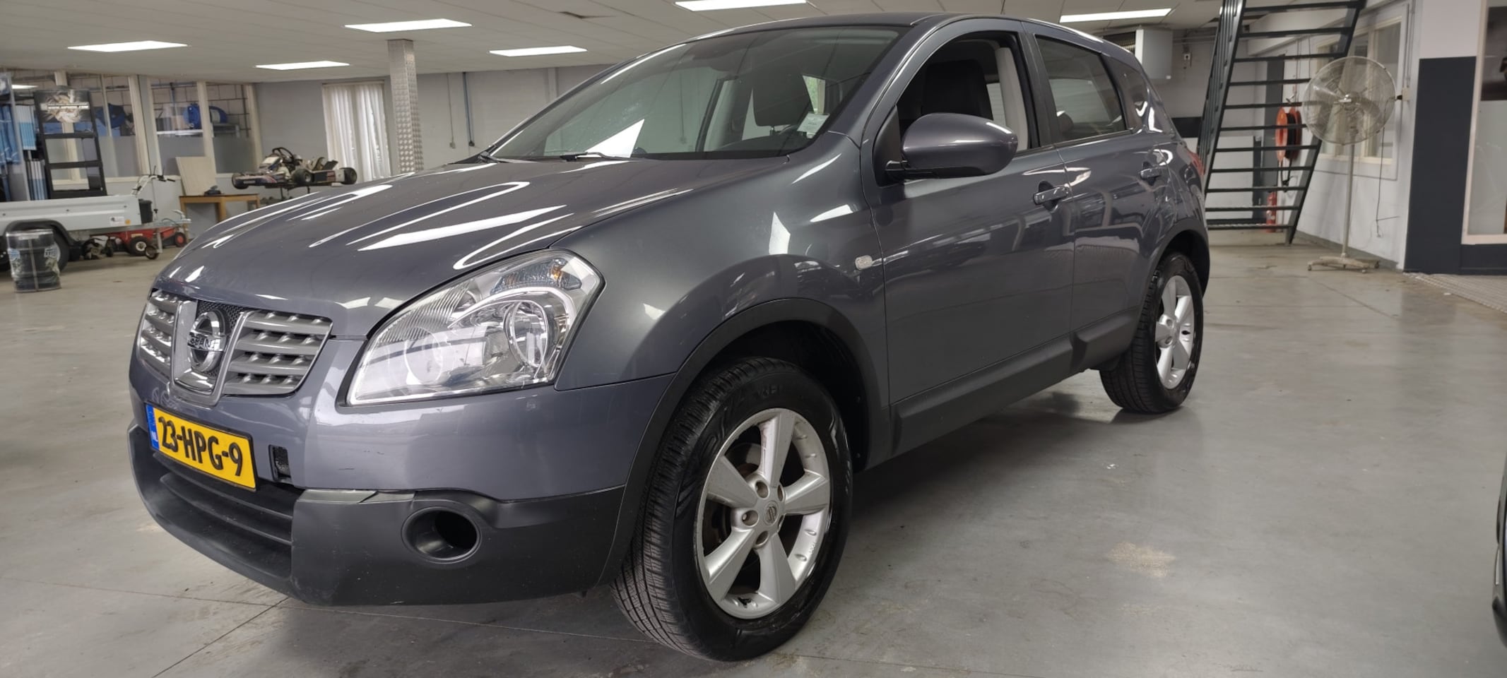 Nissan Qashqai - 1.6 Acenta Clima Cruise Trekhaak 17"Lmvlg - AutoWereld.nl