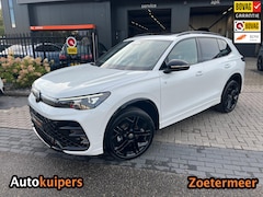 Volkswagen Tiguan - 1.5 eTSI R-line Edition | Met o.a. panoramadak, elektrisch uitklapbare trekhaak en Harman