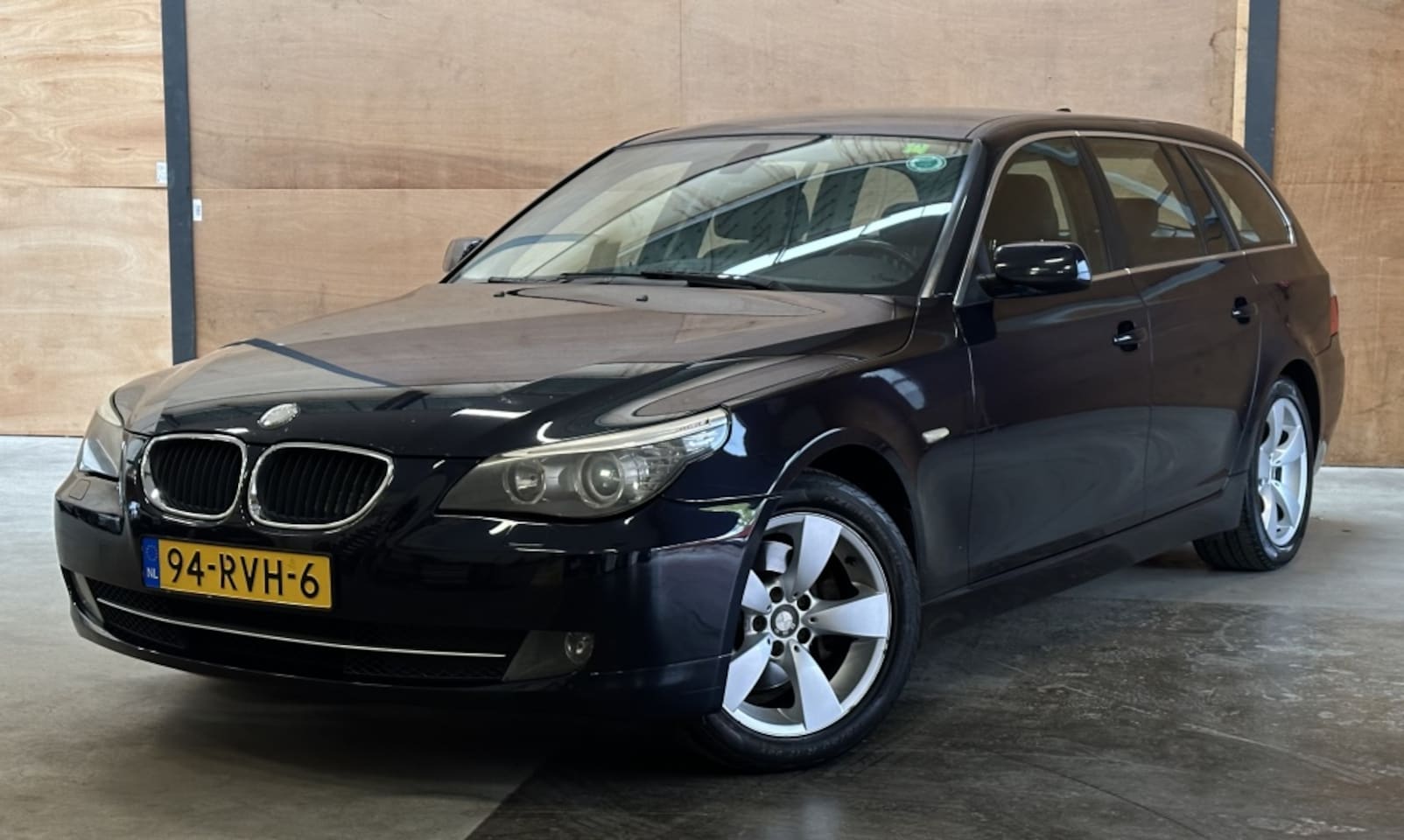 BMW 5-serie Touring - 520d 520d - AutoWereld.nl