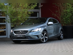 Volvo V40 - 1.5 T3 Polar+ Sport | R-Design | Harman/Kardon | Panoramadak | Camera | Keyless