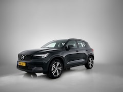 Volvo XC40 - 2.0 B4 Plus Dark