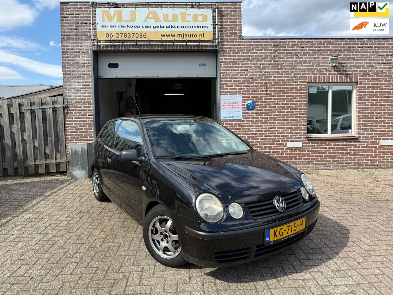 Volkswagen Polo - 1.2-12V Comfortline airco - AutoWereld.nl