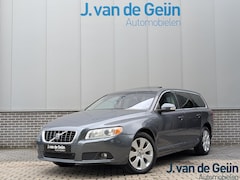 Volvo V70 - 2.5FT Summum | Schuifdak | Leer | Navi | 100% dealer onderhoud | Lage kmstand |