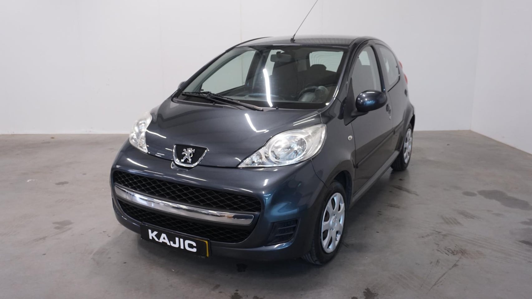 Peugeot 107 - 1.0-12V XS 1.0-12V XS - AutoWereld.nl