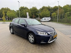 Lexus CT 200h