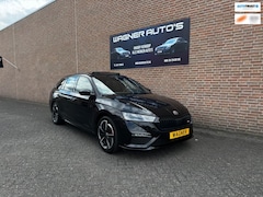 Skoda Octavia Combi - 2.0 TSI RS BOMVOLL KEYLESS PANO RIJHULPSYSTEMEN STUUR+STOELVERWARMING