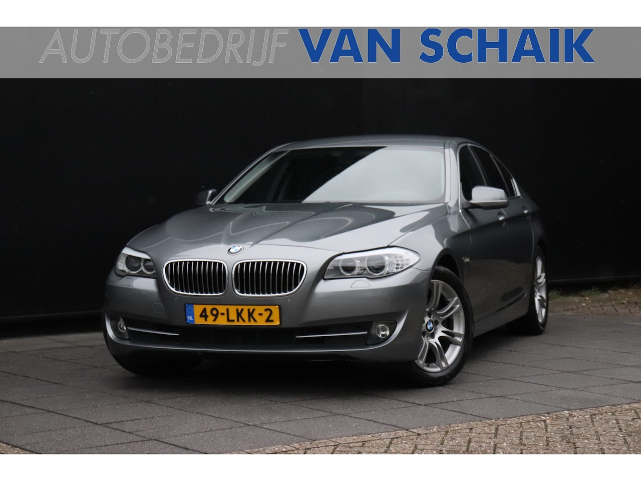 BMW 5-serie - 523i High Executive YOUNGTIMER | LEDER | STOELVERW. | PDC | CRUISE | NAVI | - AutoWereld.nl