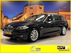 BMW 5-serie Touring - 523i High Exe Automaat Leer Xenon Trekhaak