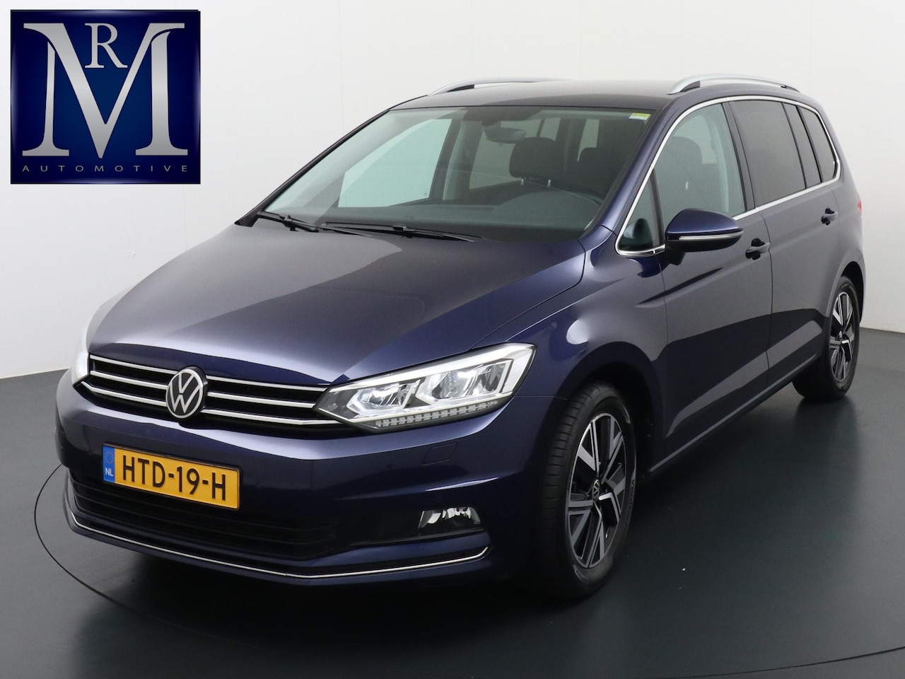 Volkswagen Touran - 1.5 TSI Highline Camera | Navi | Full led | Rijklaar geleverd met afleverbeurt en 12 mnd B - AutoWereld.nl