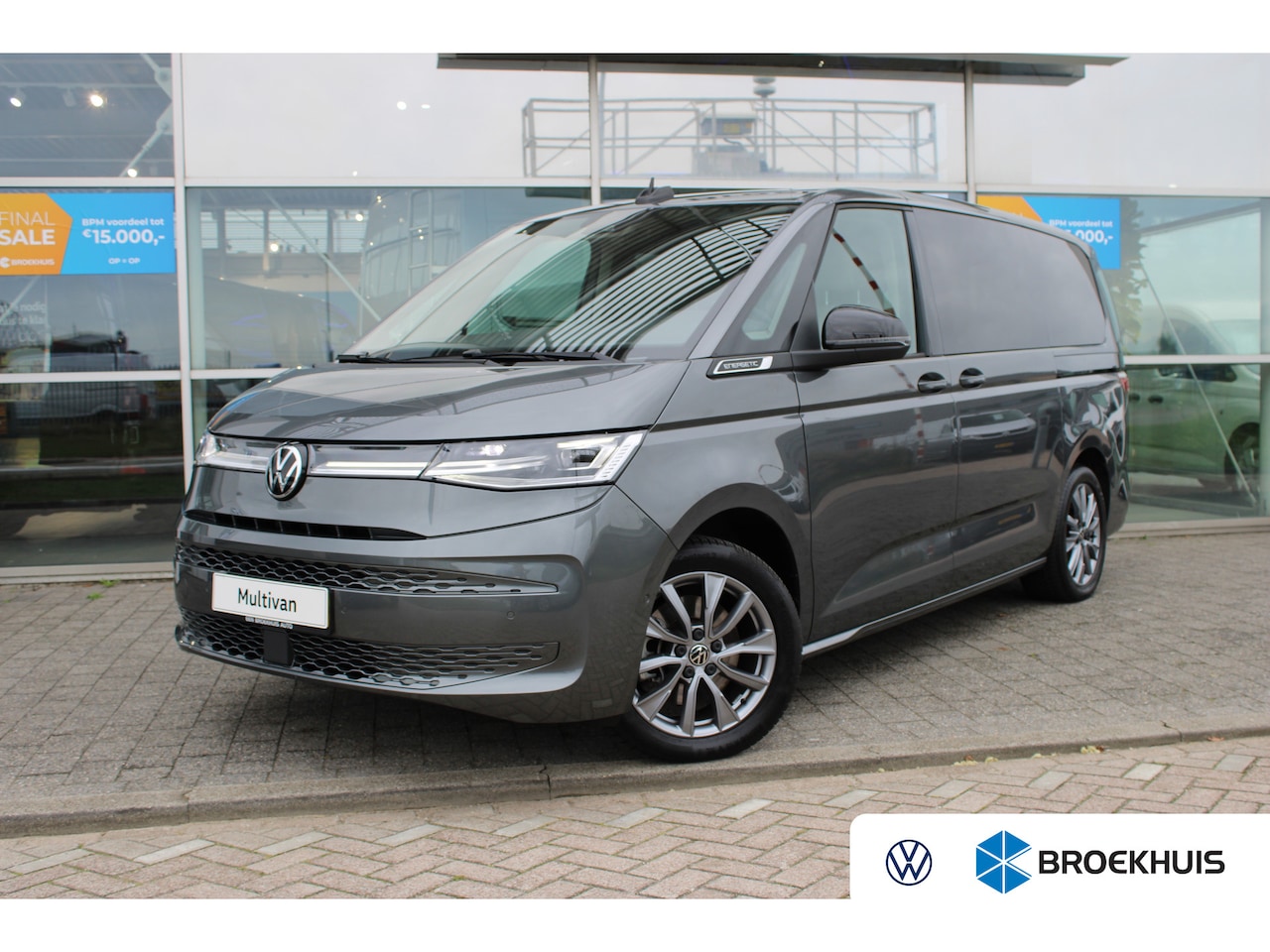 Volkswagen Multivan - 1.4 eHybrid Energetic L2 | 218 pk | 7-zits | Leren Stoelen | Afneembare Trekhaak | Panoram - AutoWereld.nl