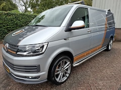 Volkswagen Transporter - 2.0 TDI L2H1 Highline AIRCO/CRUISE/NAVI/PDC.A/3-ZITS 102PK