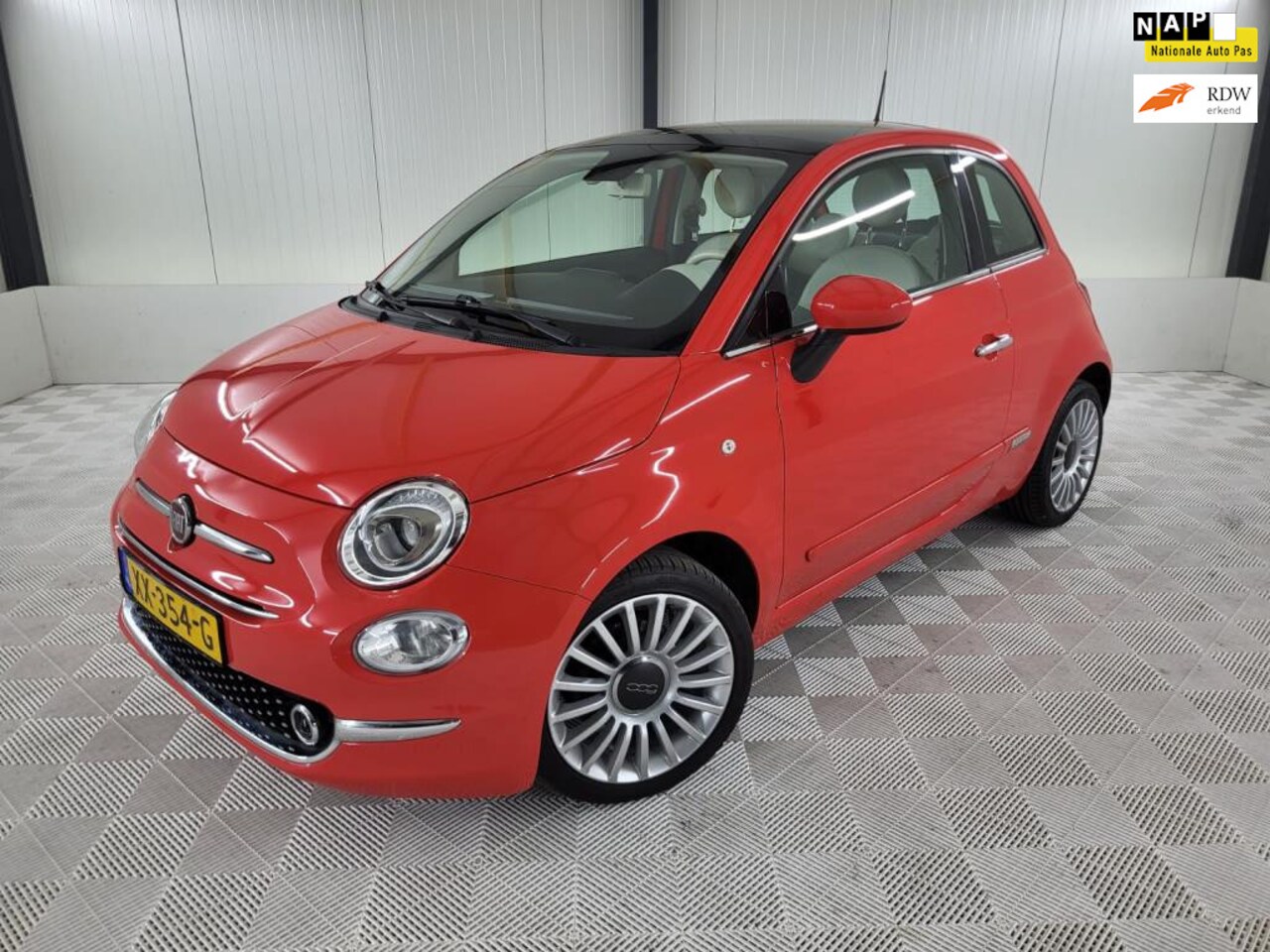 Fiat 500 - 0.9 TwinAir Turbo Collezione 0.9 TwinAir Turbo Collezione, Navigatie, Glazendak, Trekhaak, Pdc - AutoWereld.nl