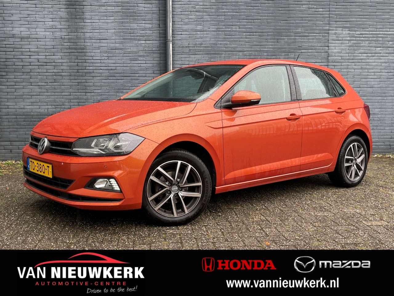 Volkswagen Polo - 1.0 TSI 95pk Comfortline | Adaptieve Cruisecontrol | Lichtmetalen Velgen | Parkeersensoren - AutoWereld.nl