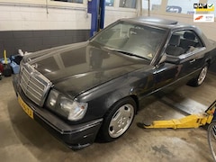 Mercedes-Benz 300-serie - CE 200-serie 300 CE Automaat / Zonnedak / Trekhaak