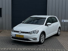 Volkswagen Golf - 1.0 TSI Comfortline PDC NAVI CARPLAY ORG NL AUTO