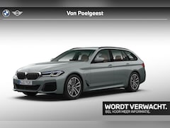 BMW 5-serie Touring - 530e xDrive High Executive M-Sport Stuurwielrand Verwarming / Stoelverwarming voor & Achte