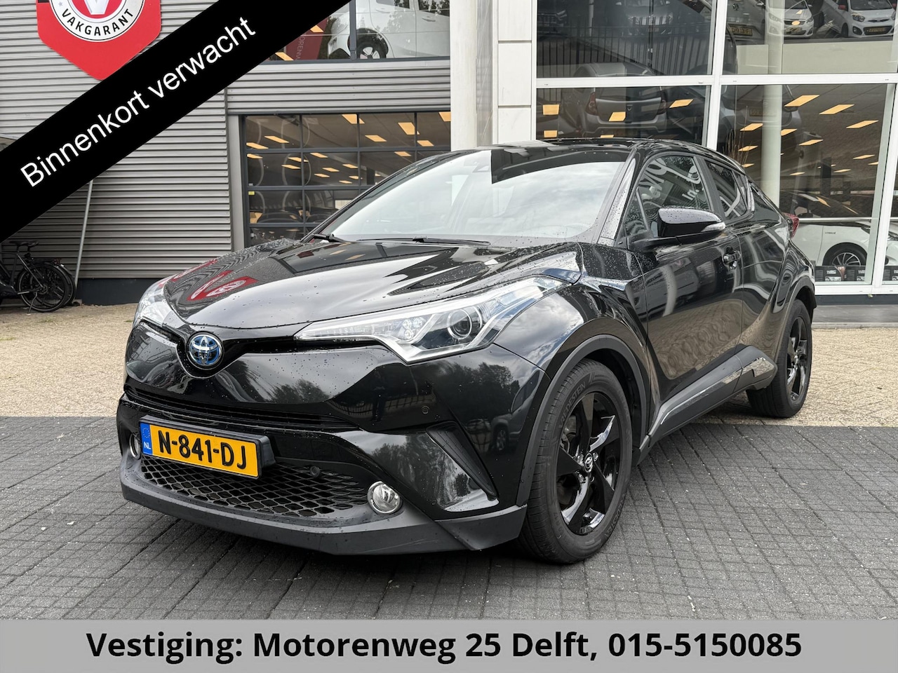 Toyota C-HR - 1.8 Hybrid Dynamic Navi. GARANTIE TOT 08-2028! . AFNEEMBARE TREKHAAK. ADAPTIEVE CRUISE CON - AutoWereld.nl