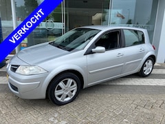 Renault Mégane - 1.6-16V Business L