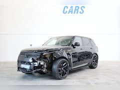 Land Rover Range Rover Sport - P440e Dynamic SE PANO 3D CAMERA 441PK LEDER ZWART TREKHAAK 22" VELGEN