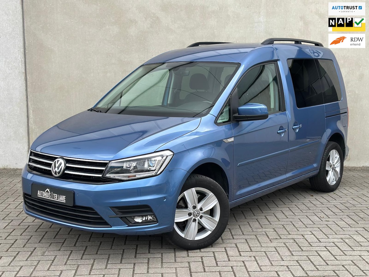Volkswagen Caddy - 1.4 TSI Highline Xenon CarPlay Clima ACC - AutoWereld.nl