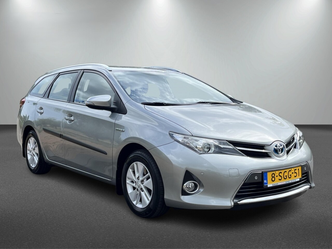 Toyota Auris Touring Sports - 1.8 Hybride Aspiration - AutoWereld.nl
