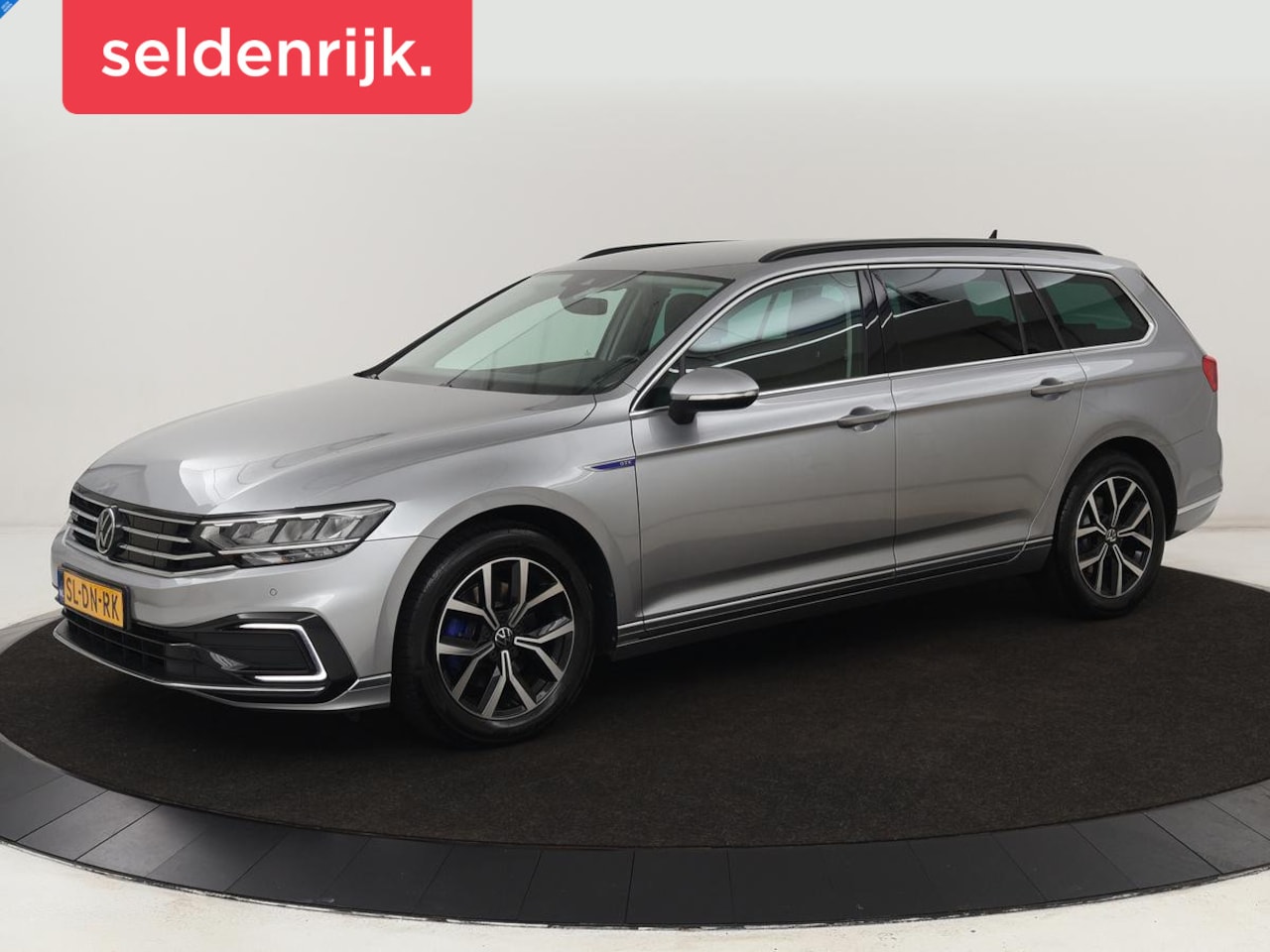 Volkswagen Passat - 1.4 TSI PHEV GTE Business | Navigatie | 1e Eigenaar | Virtual Cockpit | - AutoWereld.nl