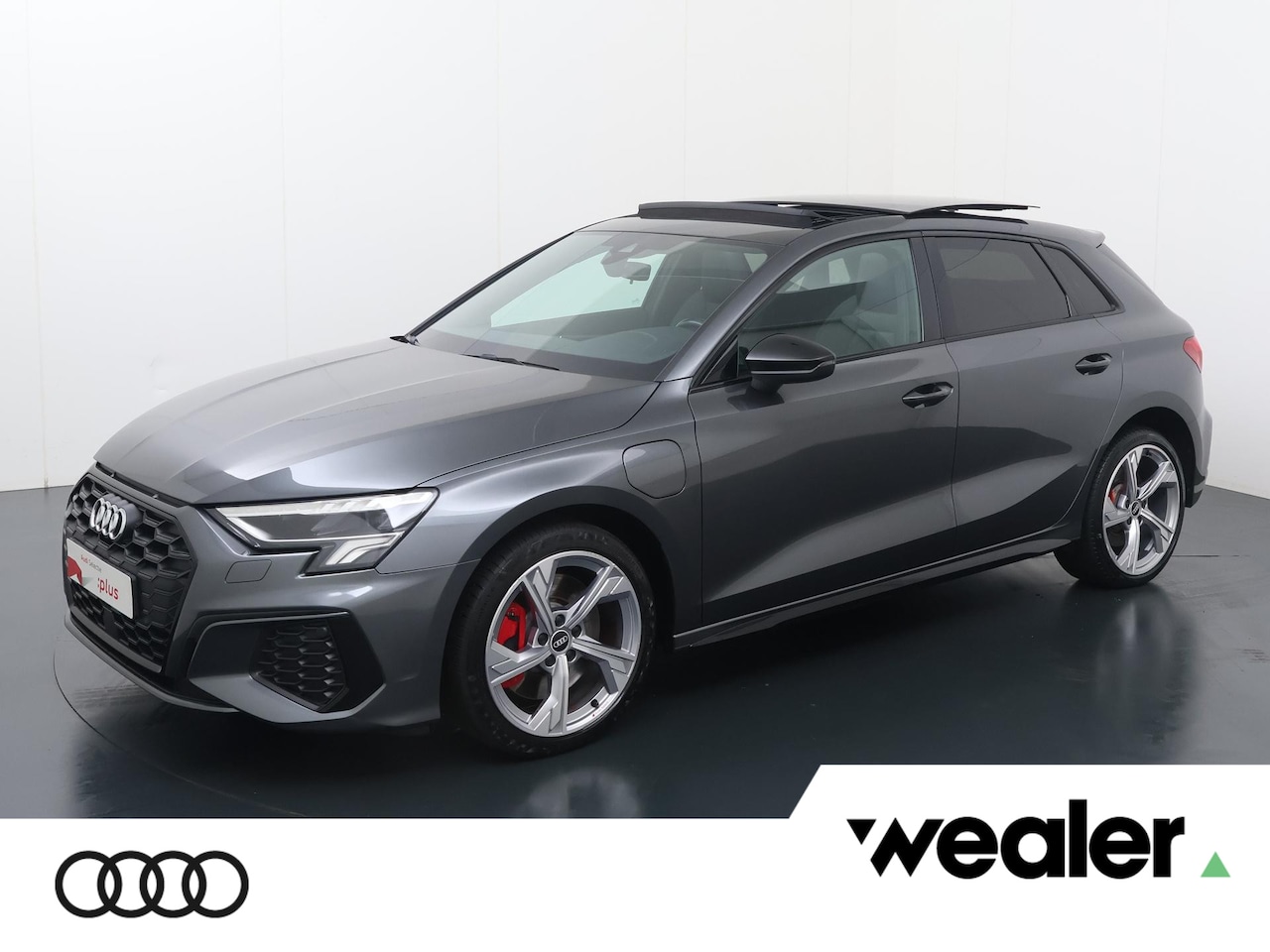Audi A3 Sportback - 45 TFSI e S edition Competition | 245 PK | SoH 92% | Automaat | Panormamadak | Audi sounds - AutoWereld.nl