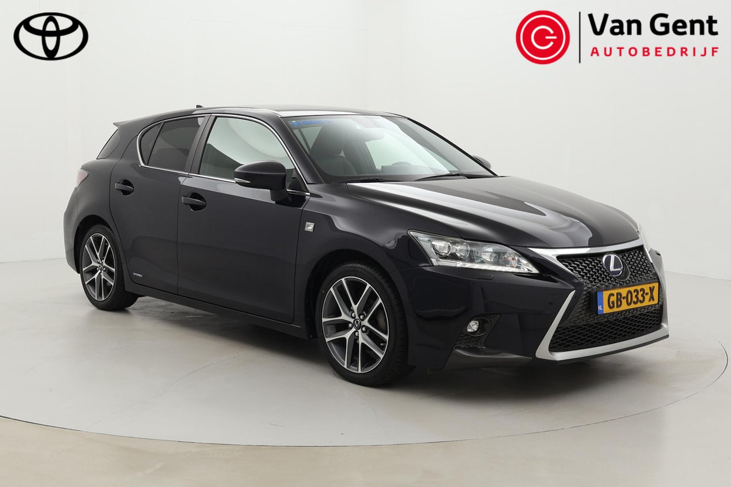 Lexus CT 200h - F Sport Line | Navigatie | Leder | Parkeersensoren voor/achter | LED | Keyless | Cruise Co - AutoWereld.nl