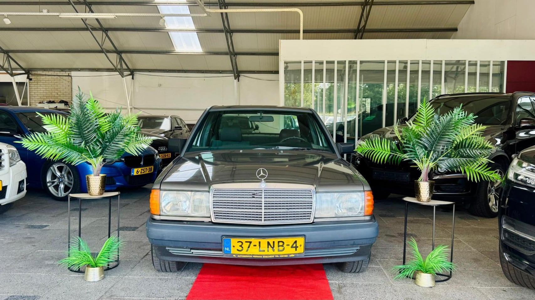 Mercedes-Benz 190-serie - 2.0 D MANUAL PANO OLD TIMER LOW KM! - AutoWereld.nl