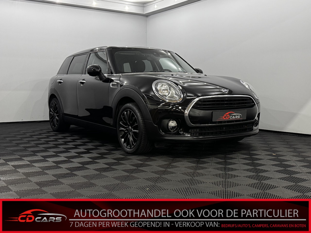 MINI Clubman - Mini 1.5 One Pepper Business Clima, Navi, Parkeersensoren, Stoelverwarming, Cruise control - AutoWereld.nl
