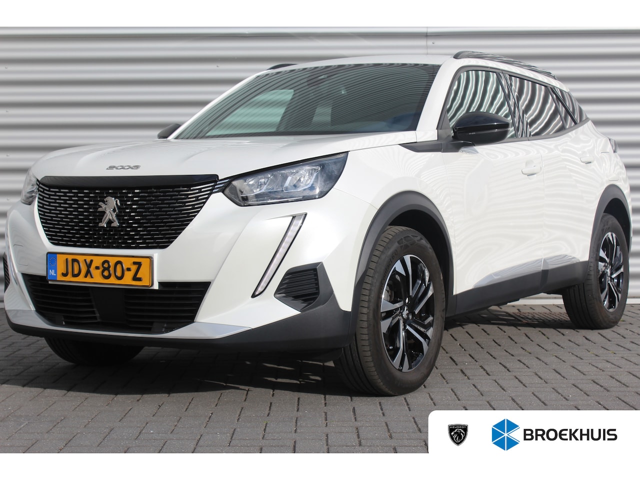 Peugeot 2008 - 1.2 PURETECH 130PK ALLURE PACK AUTOMAAT / NAVI / LEDER / CLIMA / LED / PDC / 17" LMV / CAM - AutoWereld.nl