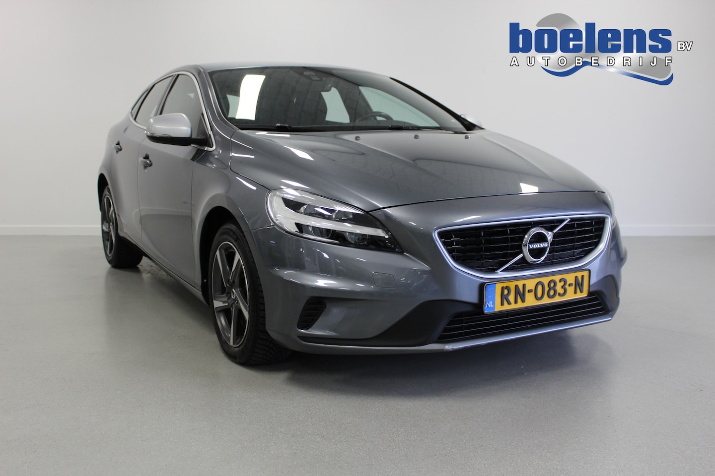 Volvo V40 - 2.0 D3 Business Sport | NL-AUTO+N.A.P! | NAVIGATIE | PDC-A | CRUISE | STOEL-VERW | CLIMA | - AutoWereld.nl