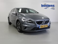 Volvo V40 - 2.0 D3 Business Sport | NL-AUTO+N.A.P | NAVIGATIE | PDC-A | CRUISE | STOEL-VERW | CLIMA |