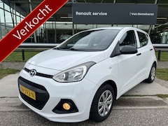 Hyundai i10 - 1.0i i-Drive /Lage km-stand/ Geen Airco/ Bluetooth / NAP