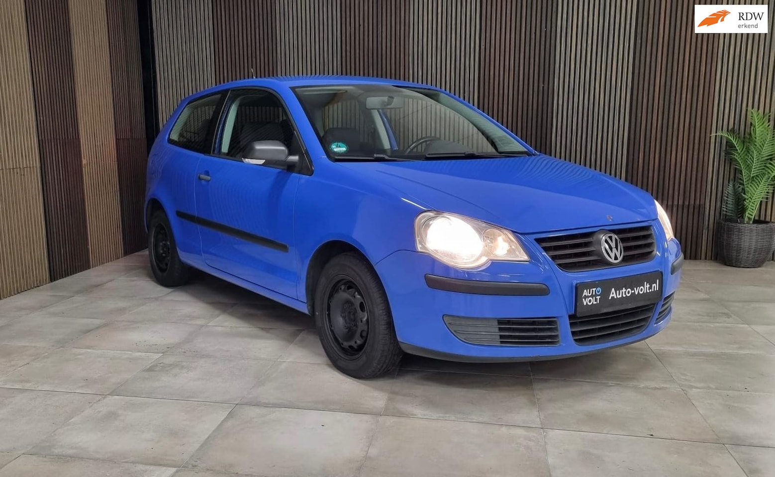 Volkswagen Polo - 1.2-12V Trendline 1.2-12V Trendline - AutoWereld.nl