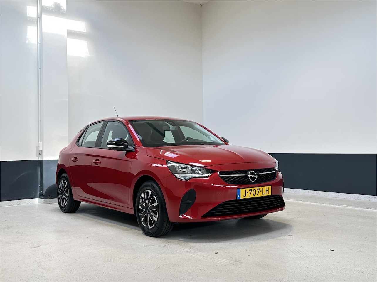 Opel Corsa - 1.2 Edition| 1 Eig |Apple Carplay/Android auto| NL | Navigatie | Stoel verwarming | - AutoWereld.nl