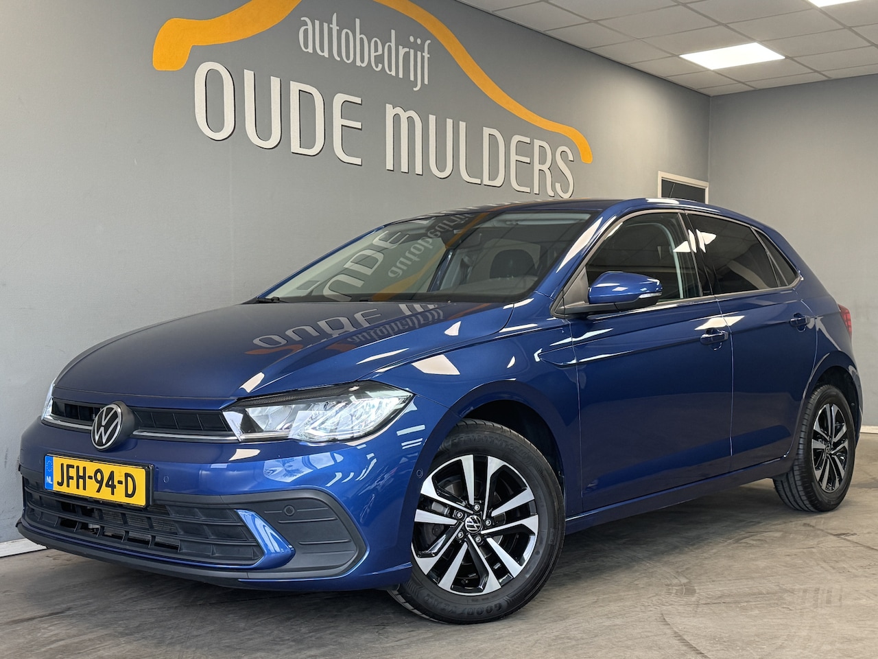 Volkswagen Polo - 1.0 Stoelverwarming/Camera/ACC - AutoWereld.nl
